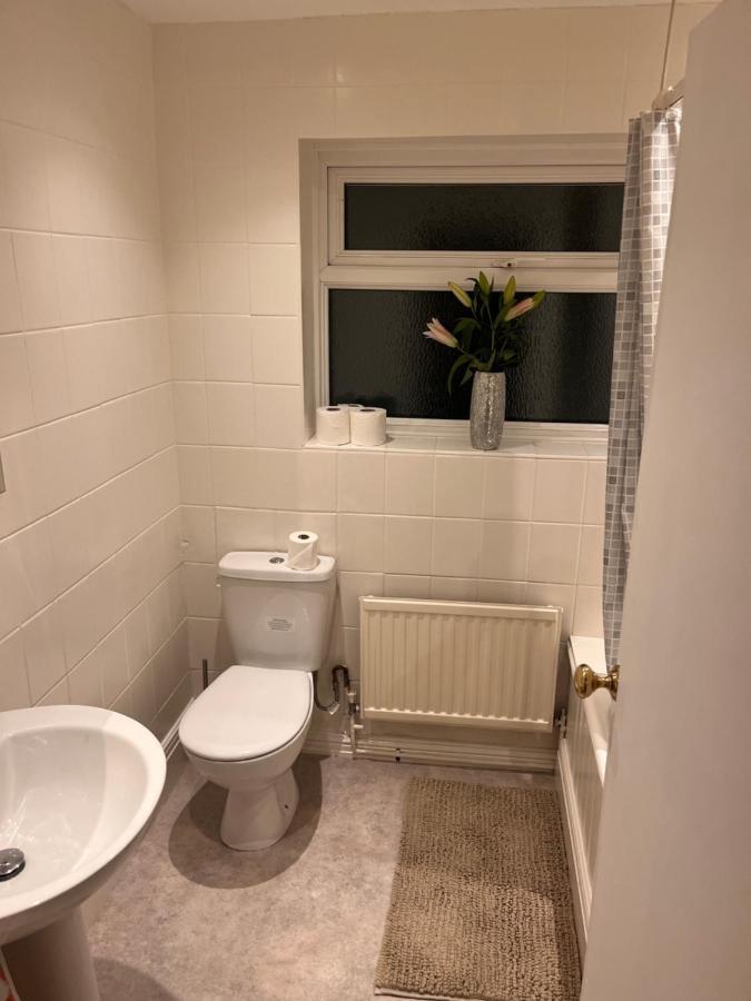 Luxury Cosy Retreat Apt Londen Buitenkant foto