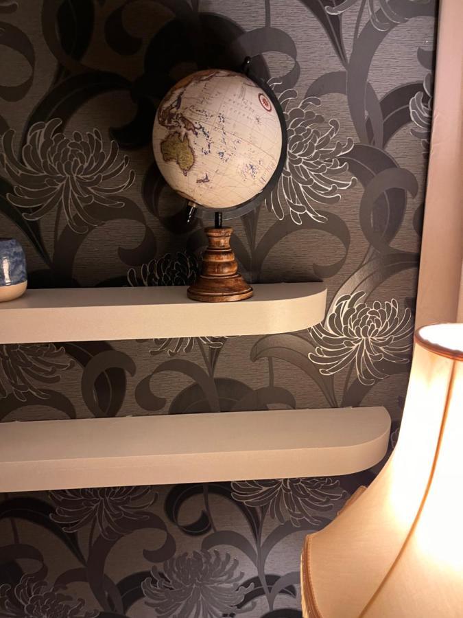 Luxury Cosy Retreat Apt Londen Buitenkant foto