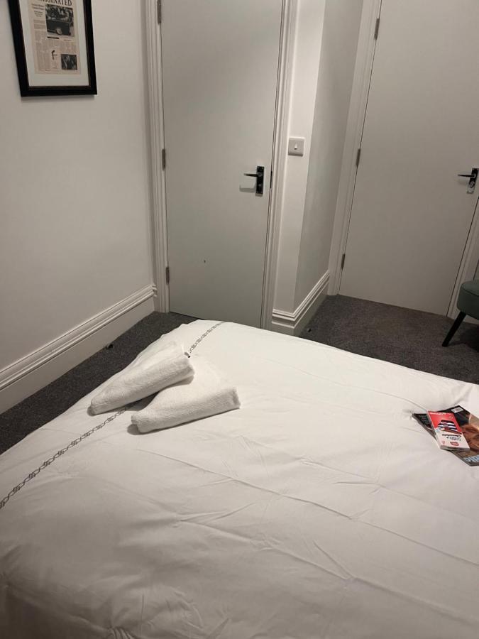 Luxury Cosy Retreat Apt Londen Buitenkant foto